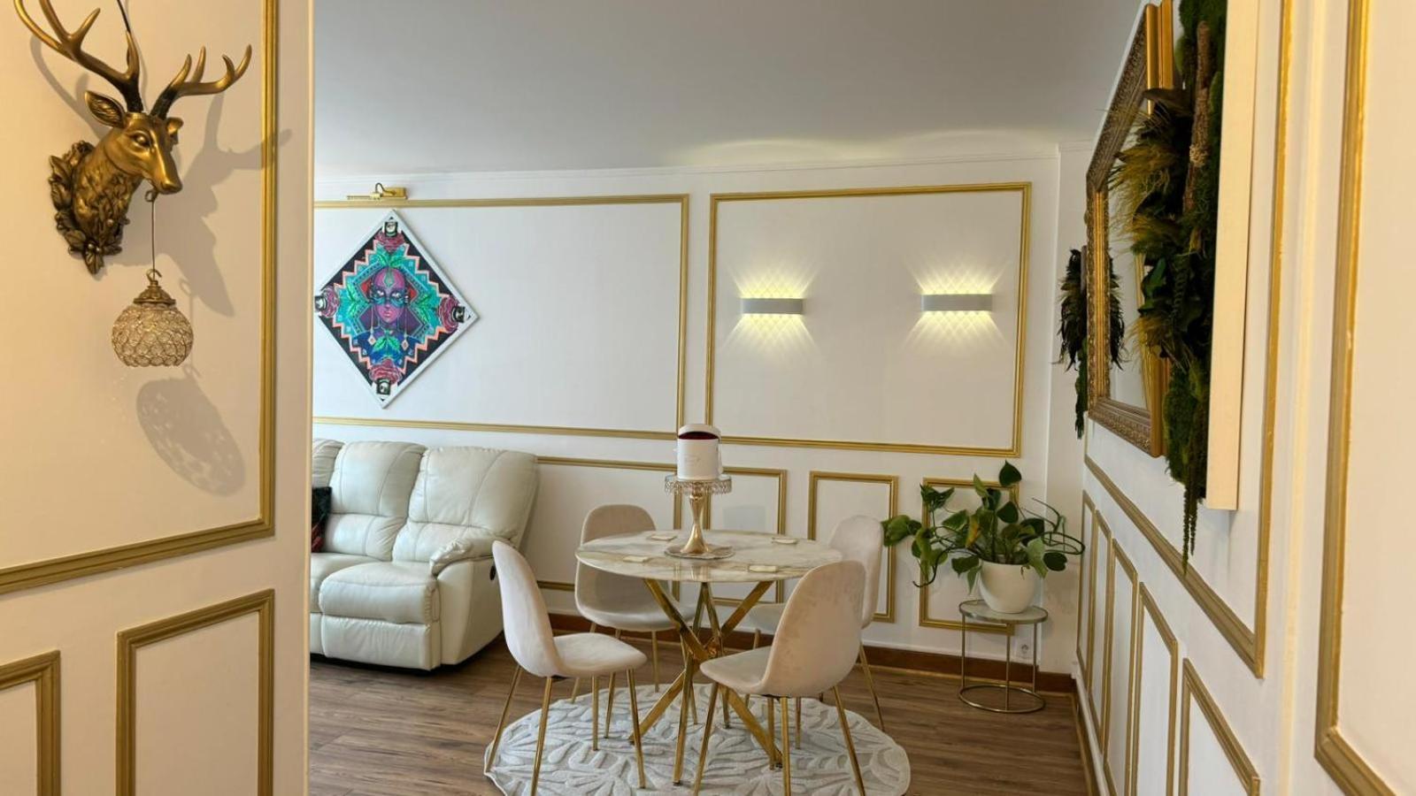 Appartement Paris La Defense Design Au Pied De La Gare Et Centre Commercial Westfield Puteaux